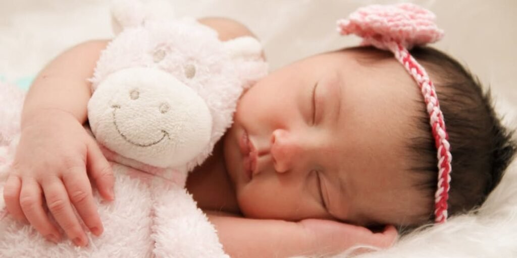 Schlaftraining: Wie Baby alleine einschlafen kann, ohne zu schreien
