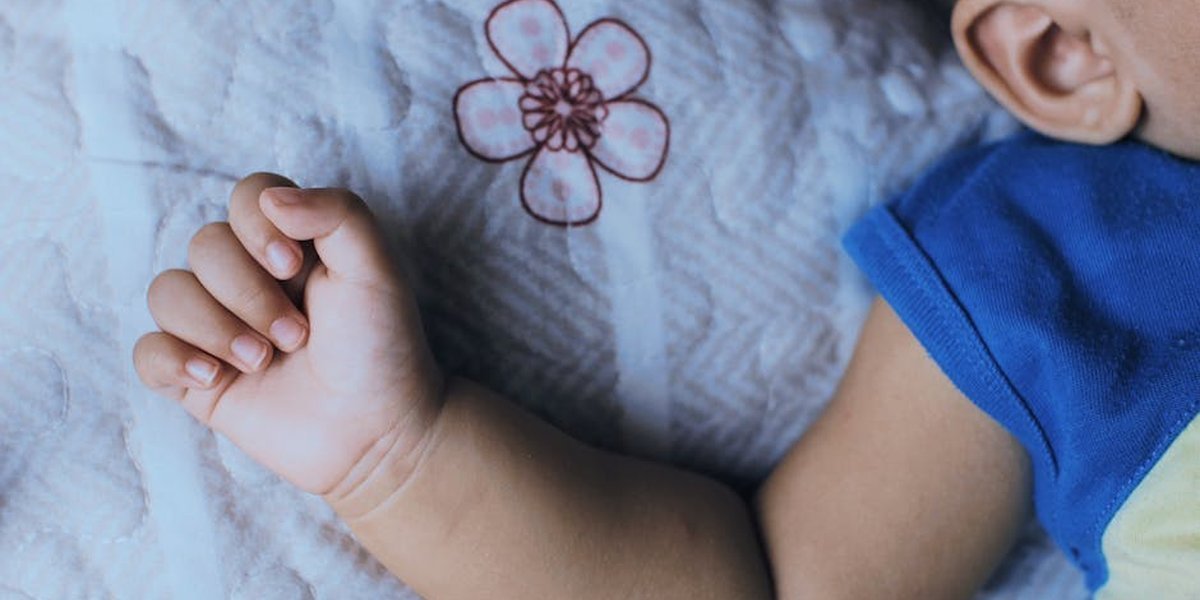 Plötzlicher Schlafrhythmuswechsel bei Babys: Ursachen und Lösungen